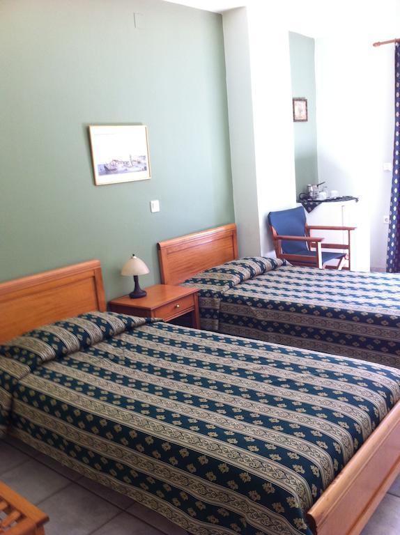 Zannikos Rooms Ermoupoli Zimmer foto